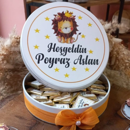 Baskıcı Amca Aslanlı Tasarımlı Bebek Çikolata Kutusu