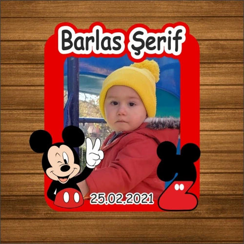 Baskıcı Amca Mickey Mouse Konseptli Fotoğraflı Ahşap Magnet