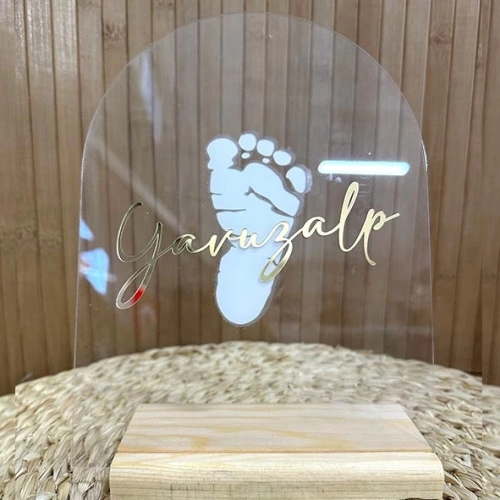 Baskıcı Amca Pleksi Bebek İsimlik