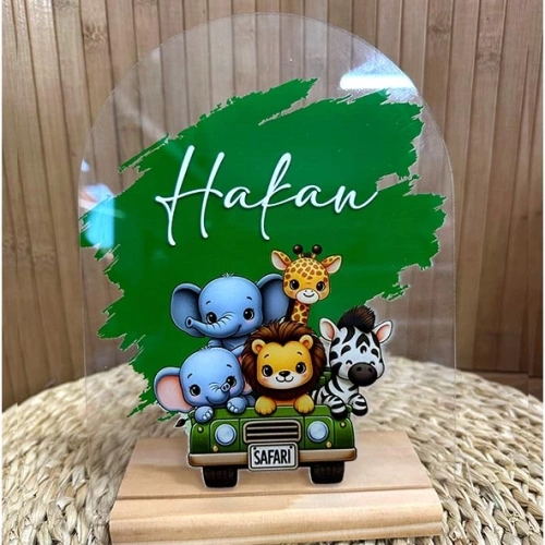 Baskıcı Amca Safari  Pleksi Bebek İsimlik
