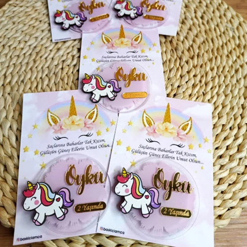 Baskıcı Amca Unicornlu Boyamalı Kartlı Magnet
