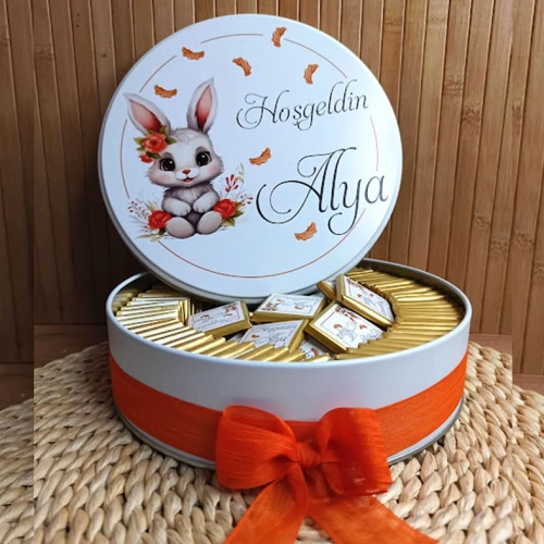 Sevimli Tavşan Temalı Çikolata Kutusu
