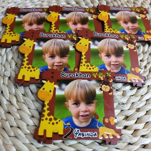 Baskıcı Amca  Zürafalı Fotoğrafı Ahşap Magnet