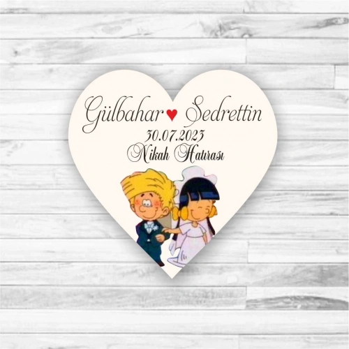 Cedric Temalı Ahşap Magnet