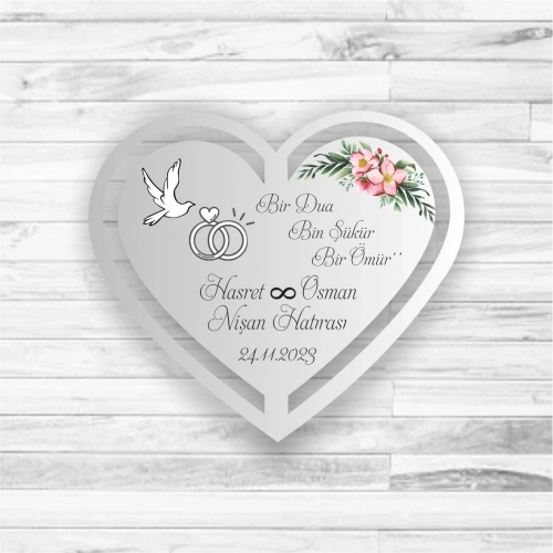 Kalp Desenli Ahşap Magnet