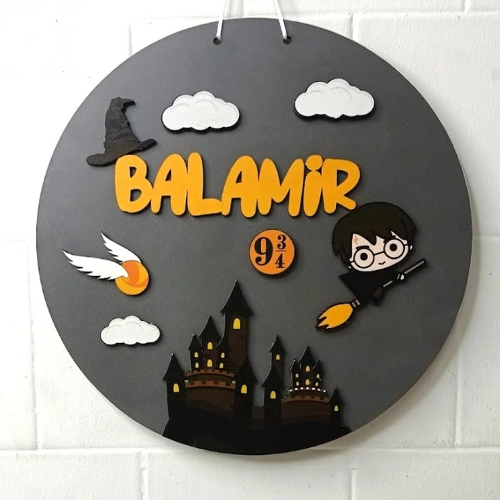 Sihirli Dünya Kapı Süsü