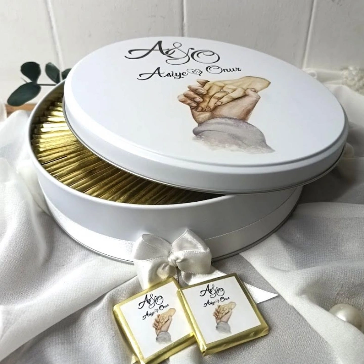 El Ele Çikolata Kutusu