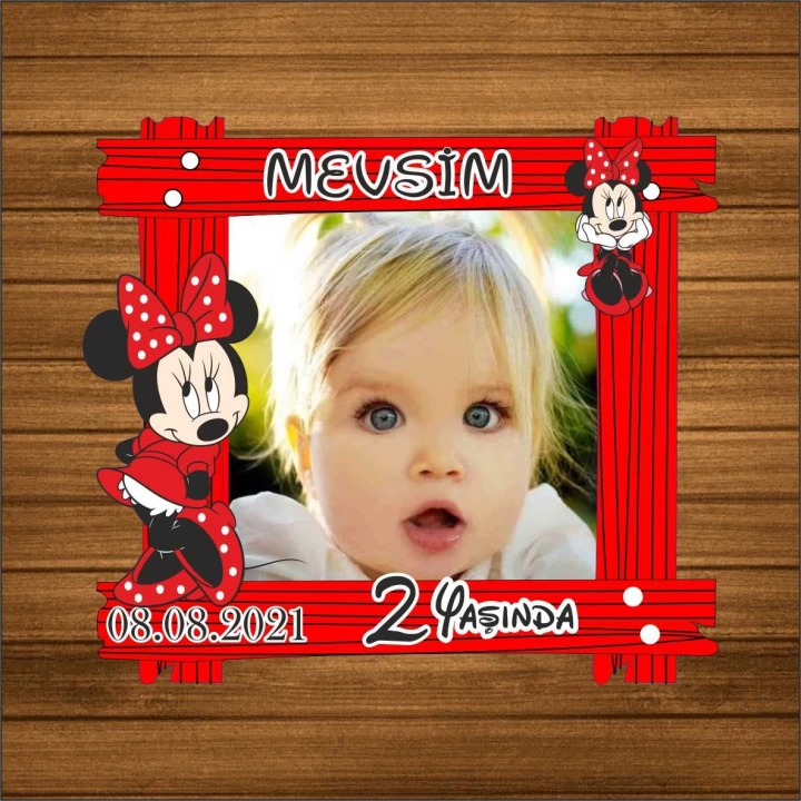 Baskıcı Amca Minnie Mouse Konseptli Fotoğraflı Ahşap Magnet