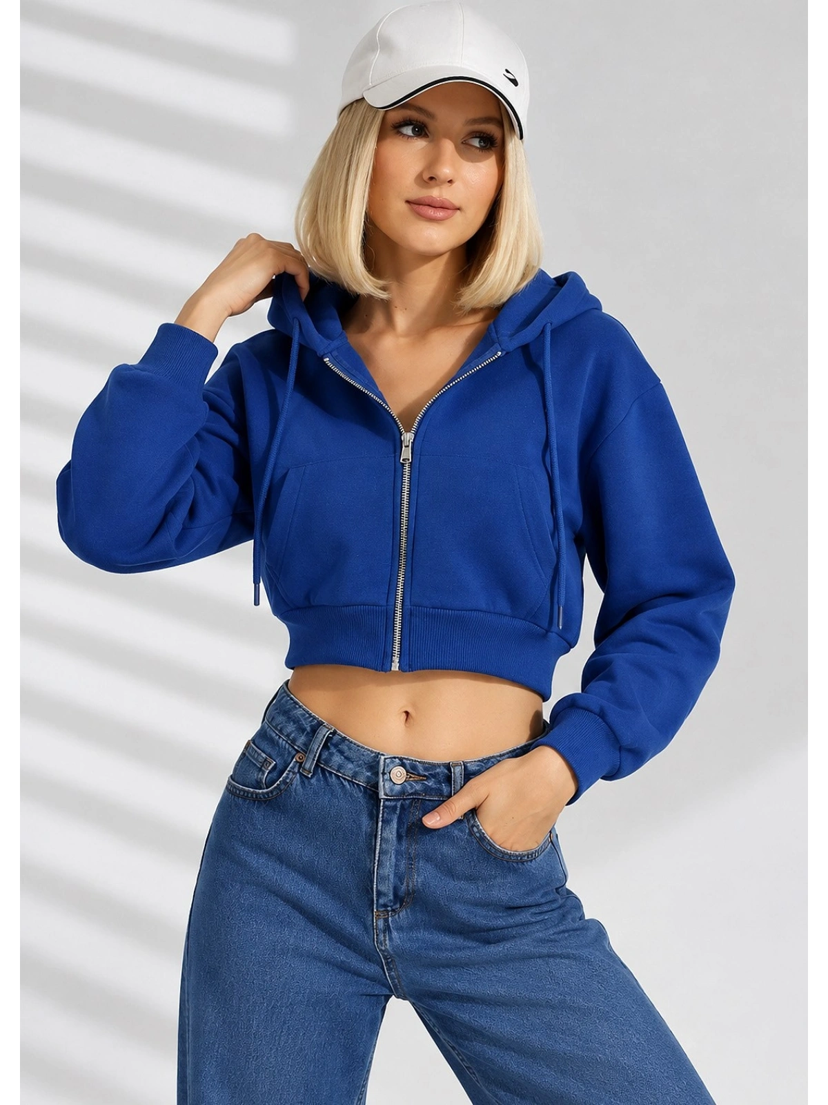 Kısa Fermuarlı Kapşonlu Kanguru Cep Şardonlu Basic Sweat - Saks