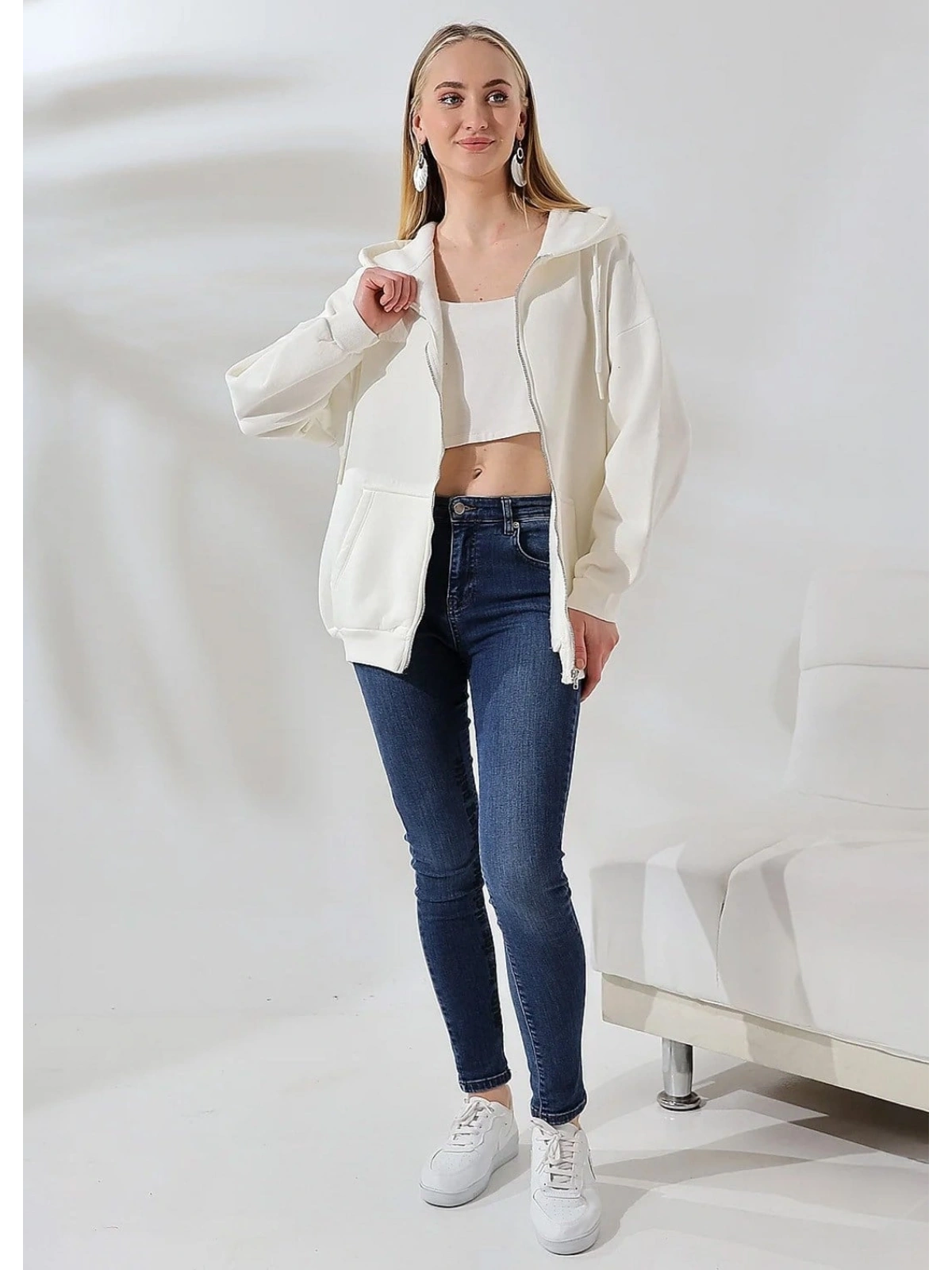 Şardonlu Fermuarlı Oversize Kanguru Cepli Sweat - Ekru