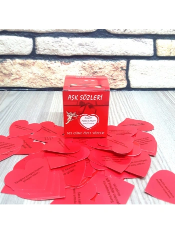 365 Gün Romantik Sözler Yazılı Kalpli Kartlar