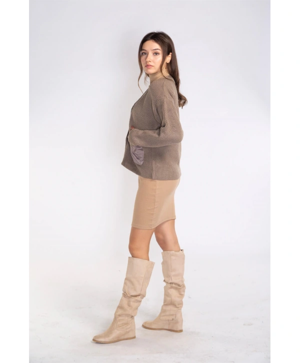 Cep ve Düğme Detaylı Hırka-VİZON