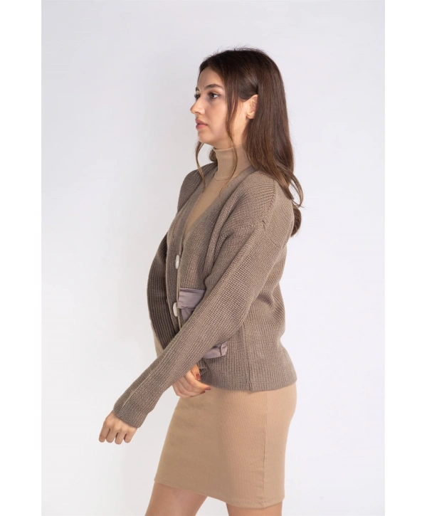 Cep ve Düğme Detaylı Hırka-VİZON