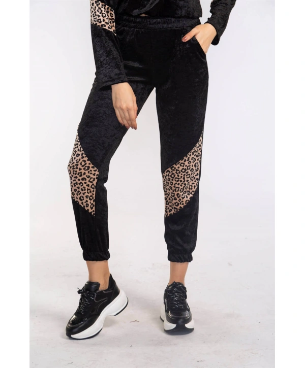 Leopar Desenli Kadife Takım-SİYAH