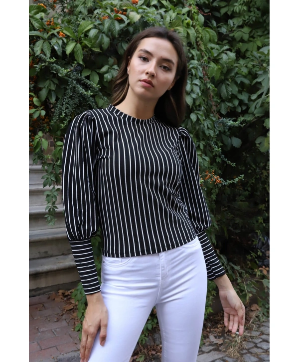 Tasarım Kollu Bluz - SİYAH