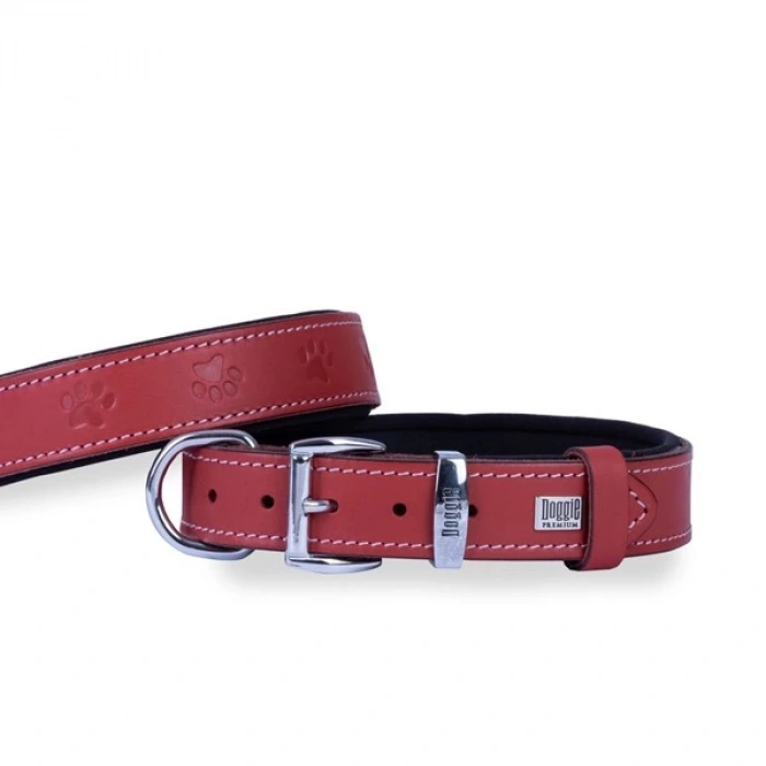Doggie Comfort Deri Pati Desenli Köpek Boyun Tasması Medium Kırmızı 2.5x37-45 Cm