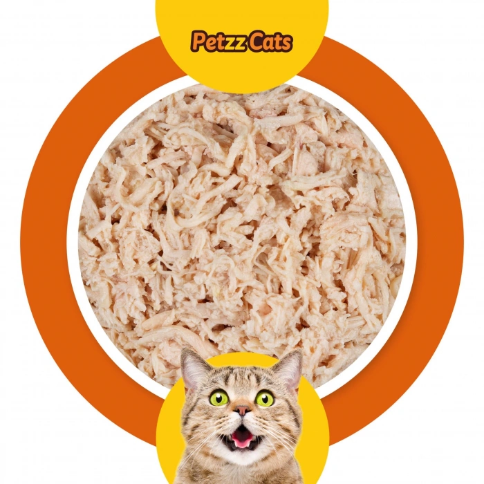 PetzzCats Lezzetli Sos İçinde Tiftiklenmiş Taze Tavuk Etli Konserve Kedi Maması 70 Gr