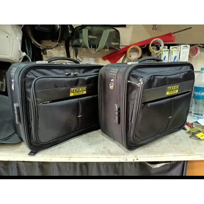 GENİŞ KASALI TAKIM ÇANTASI