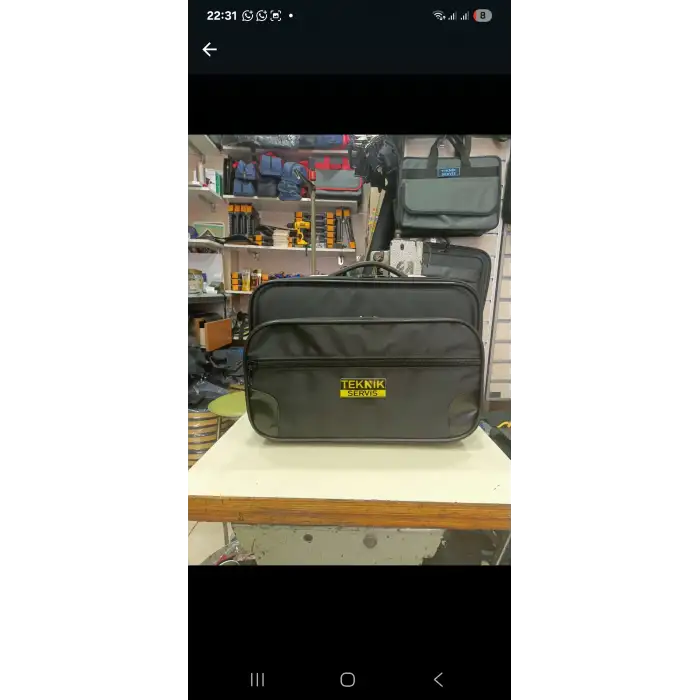 ÇELİK KASALI ORTA BOY TAKIM ÇANTASI