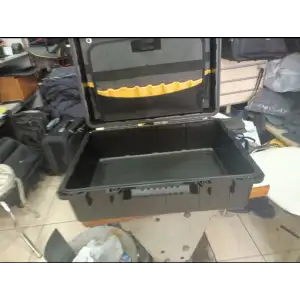 ENJEKSİYON KASA ORTA BOY TAKIM ÇANTASI