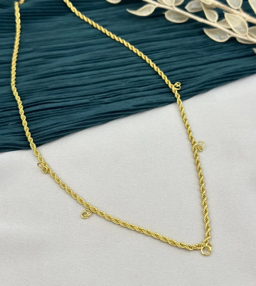 22 Ayar Beşi Bir Yerde Kulplu Sade Zincir (60 cm)