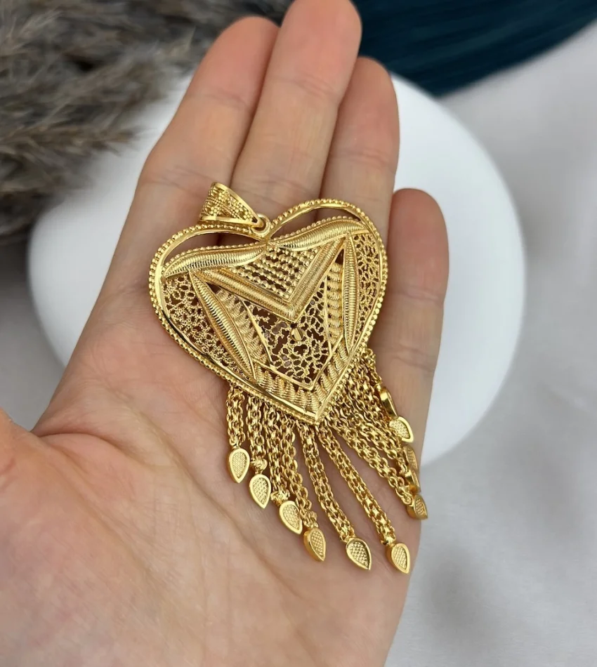 22 Ayar Hint Kalbi Kolye Ucu