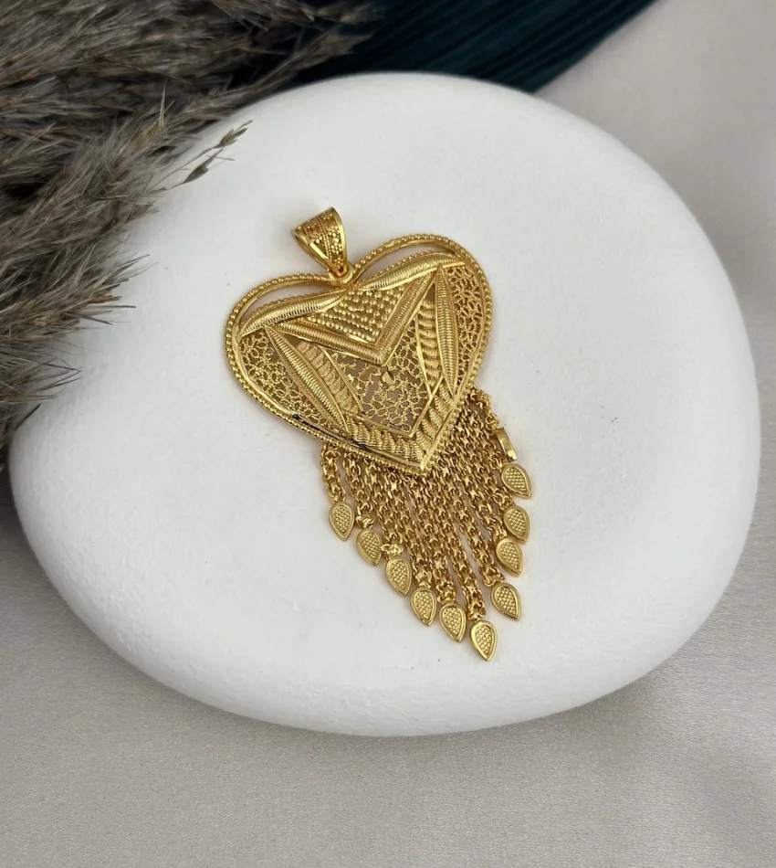 22 Ayar Hint Kalbi Kolye Ucu