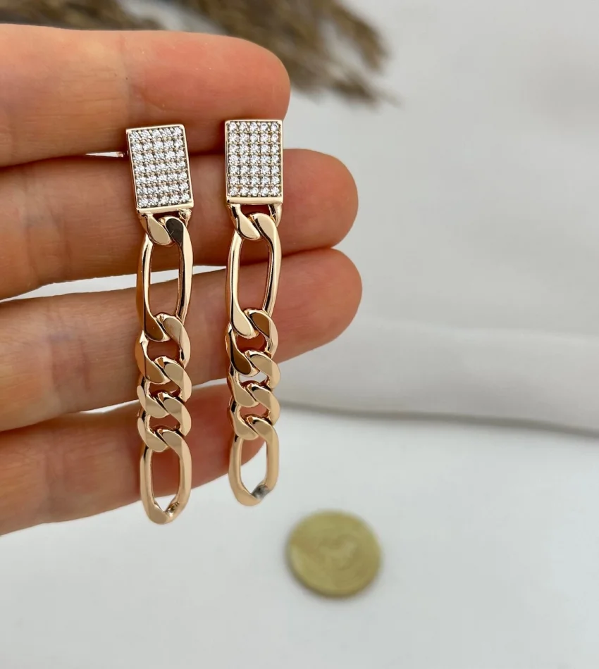 Taşlı Retro Zincir Sallantılı VİP Küpe