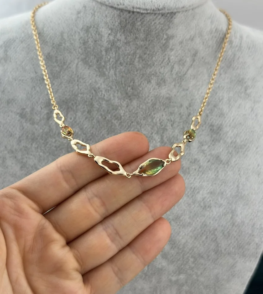 Yeşil Taşlı Tasarım XP Kolye