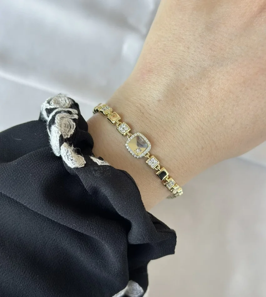 Taşlı Kare Model VIP Bileklik