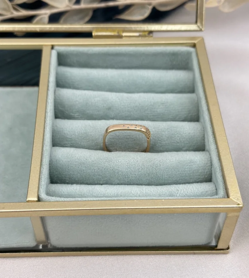 Xuping Marka Bakir Kare Form Yüzük (no 8)