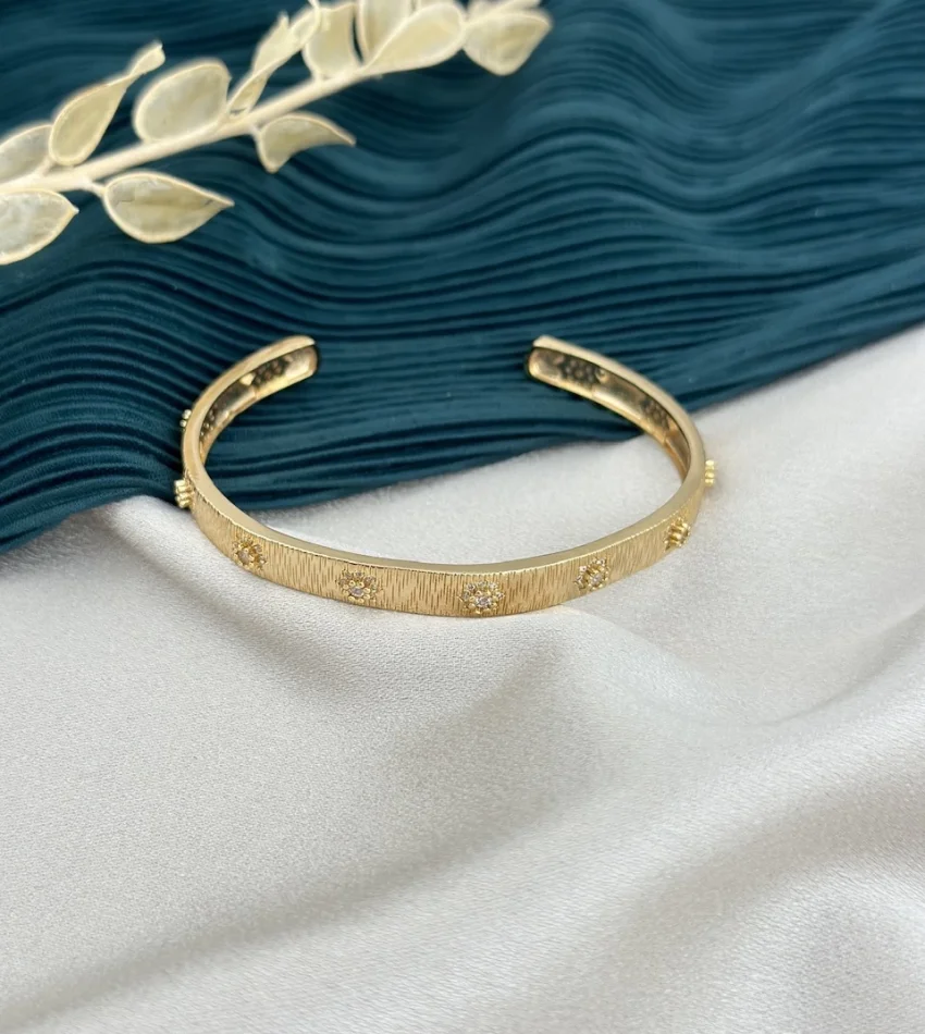 İthal Seri Bakır Tonda Taşlı Tasarım Kelepçe