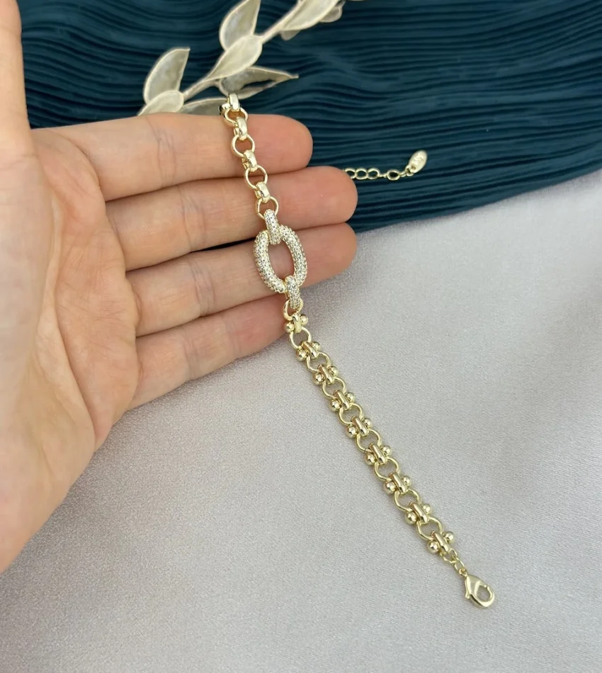 İthal Seri Taşlı Dikdörtgen Geçişli Gold Bileklik