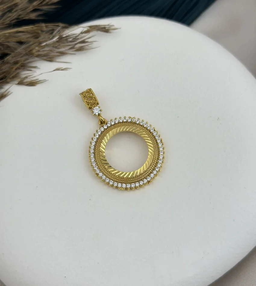 22 Ayar Taşlı Hasır Detay Çeyrek Kolye Ucu