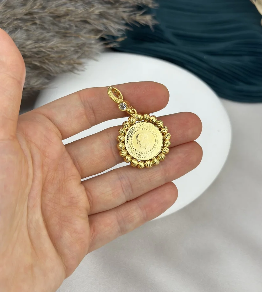 22 Ayar Dorikalı Çeyrek Kolye Ucu