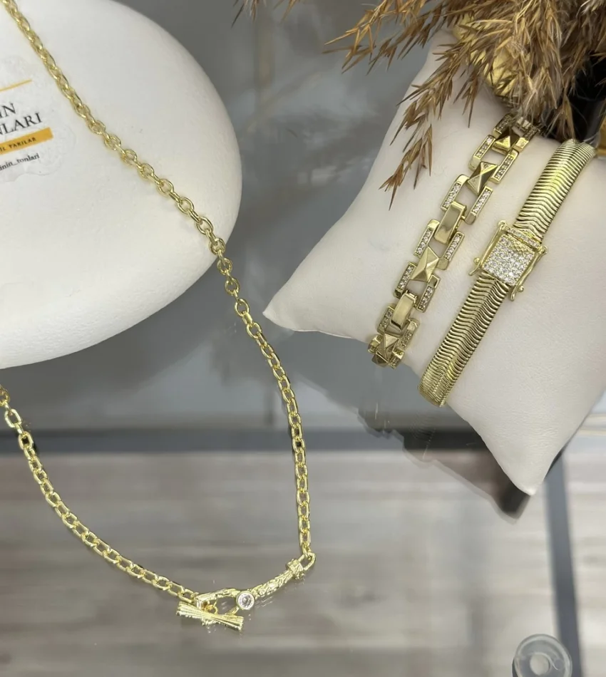 İthal Tasarım Kolye ve Vip Bileklik Kombini