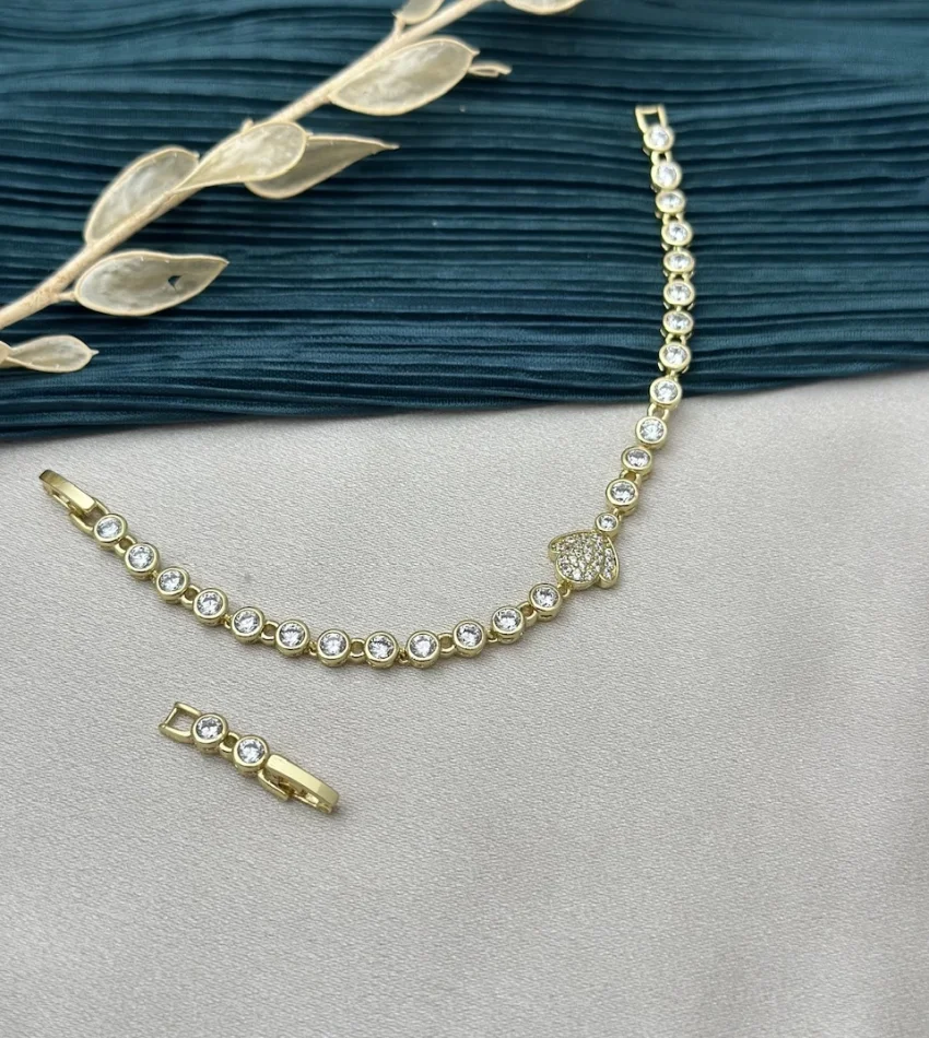 14K Gold Taşlı Çiçek Detay Vip Suyolu (17+2 cm)