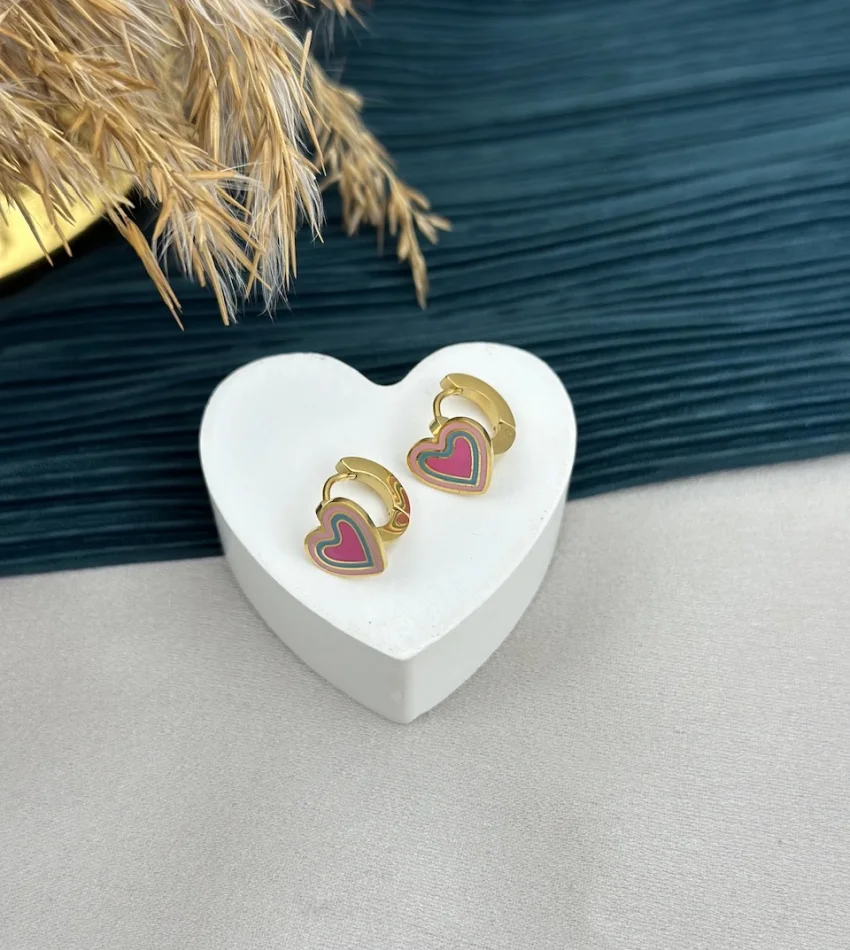 Renkli Kalpli Çelik Çocuk Küpesi