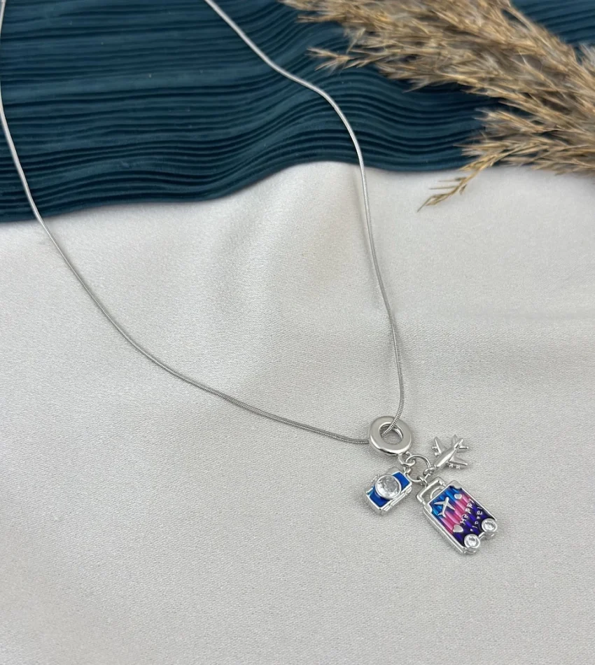 Gümüş Charmlı Seyahat Çocuk Kolye (40+5 cm)