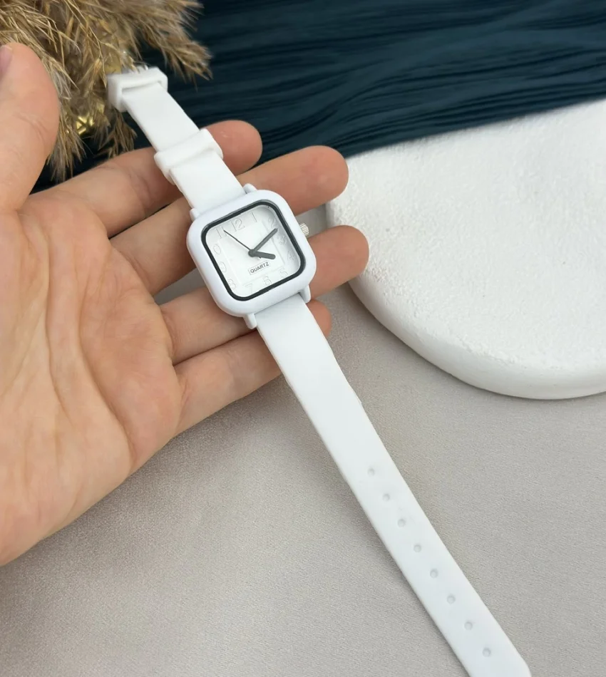 Anime Beyaz Silikon Saat