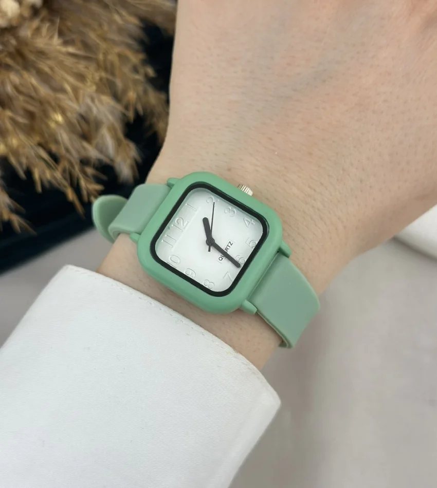 Anime Yeşil Silikon Saat
