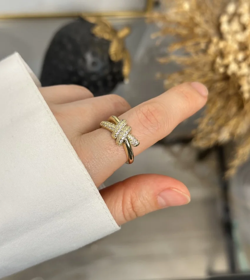 Taşlı Düğüm Model İthal Yüzük (Alttan Ayarlı)