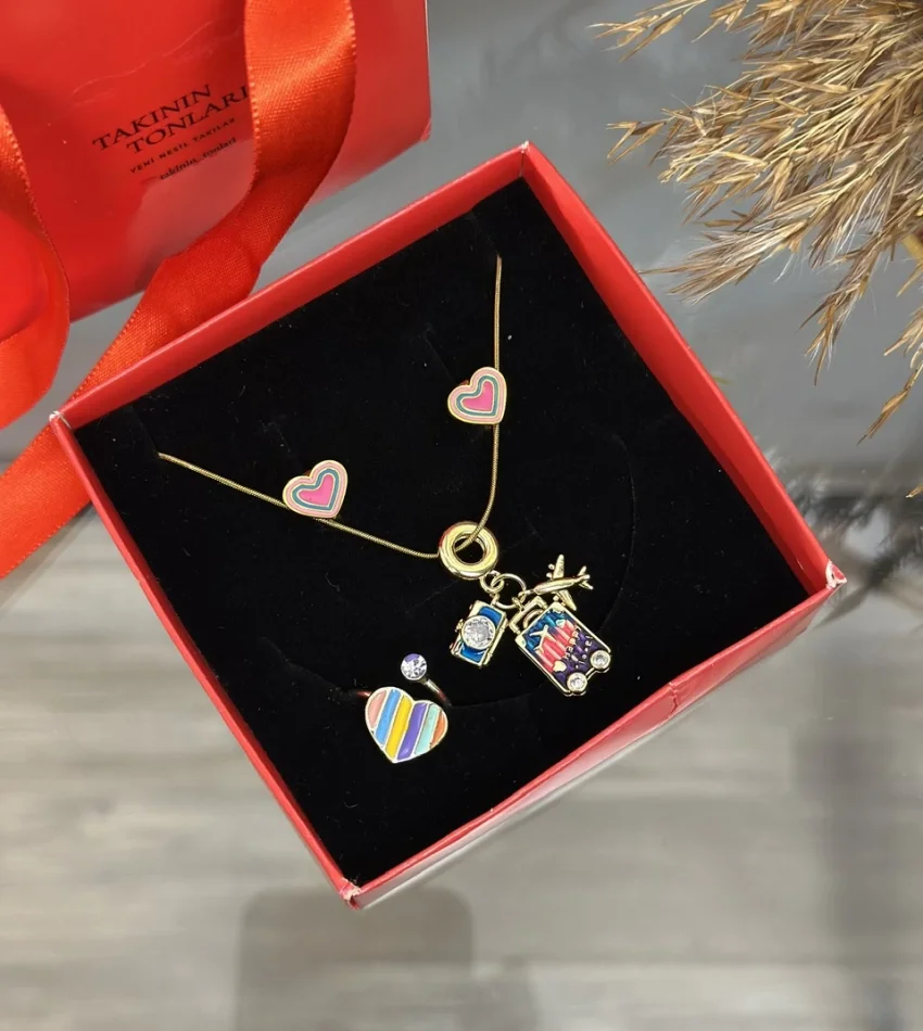 Çocuk Pembe Kalpli Kombin