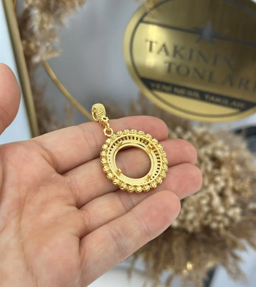 22 Ayar Dorikalı Çeyrek Altınlık Kolye Ucu