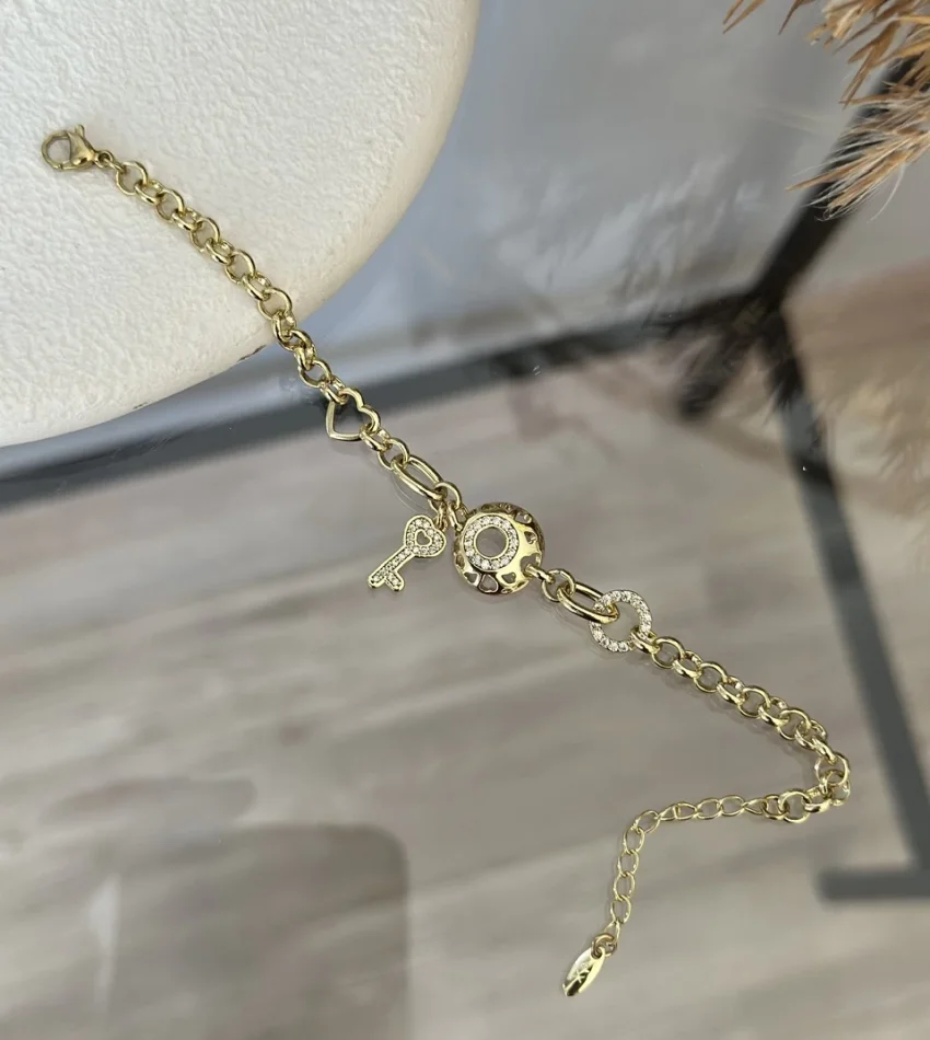 Kalpli Anahtar Charmli XP Bileklik (16+3 cm)