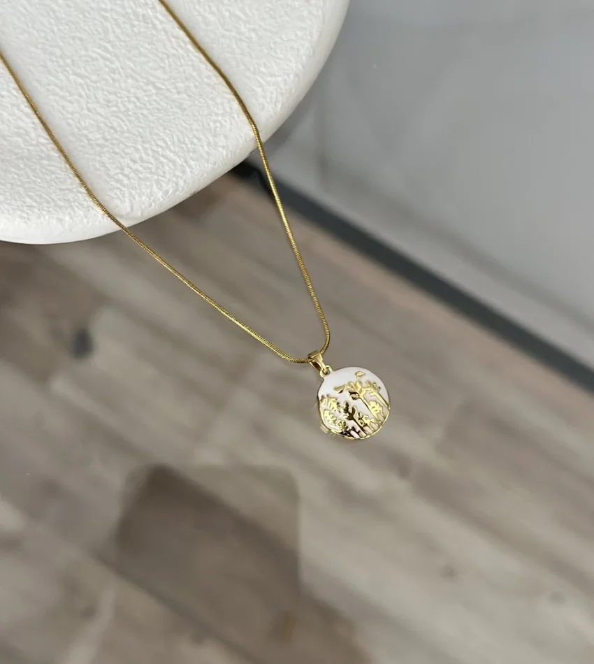 Beyaz Mineli Kuşlu Açılır Kapaklı Kolye (40+5 cm)