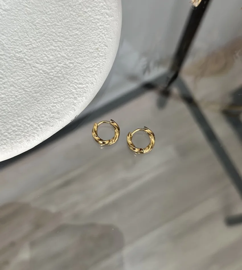 Çocuk Minimal Burgu Halka Küpe