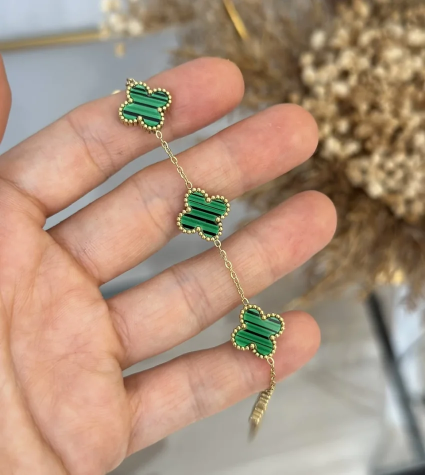 Çelik Marka Model Yeşil Yonca Bileklik