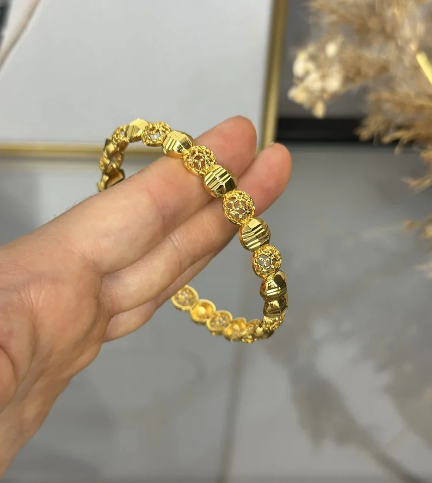 22 Ayar Telkari İşlemeli Topçuk Kelepçe Bilezik (6.0 cm)