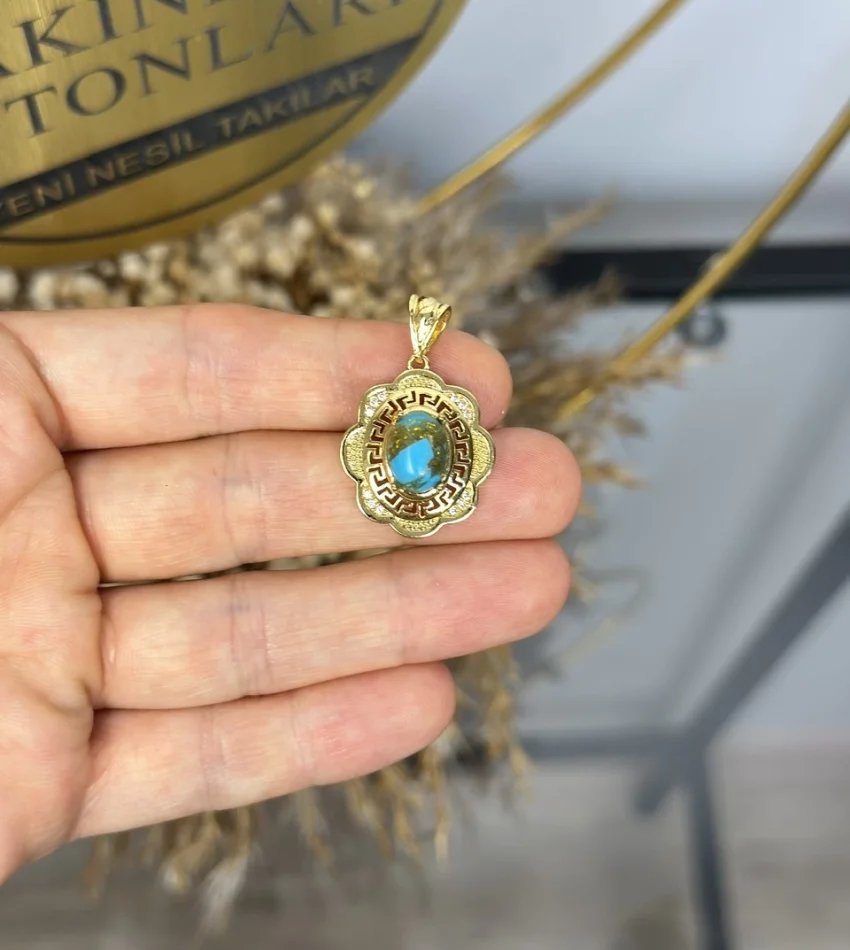 22 Ayar Firuze Taşlı İşli Kolye Ucu